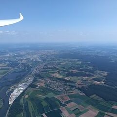 Flugwegposition um 12:09:51: Aufgenommen in der Nähe von Bamberg, Deutschland in 1266 Meter